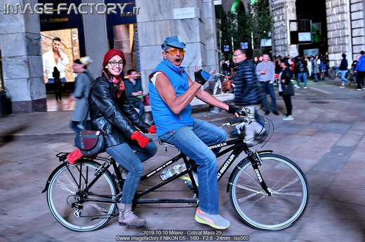 2019-10-10 Milano - Critical Mass 29